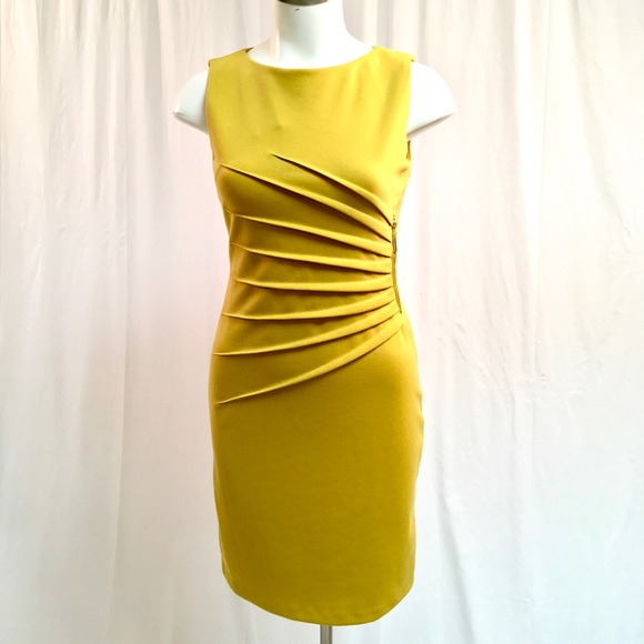 Ivanka Trump Dresses & Skirts - Ivanka Trump Sheath Dress